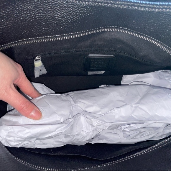 NWT Coach bag - Picture 3 of 4